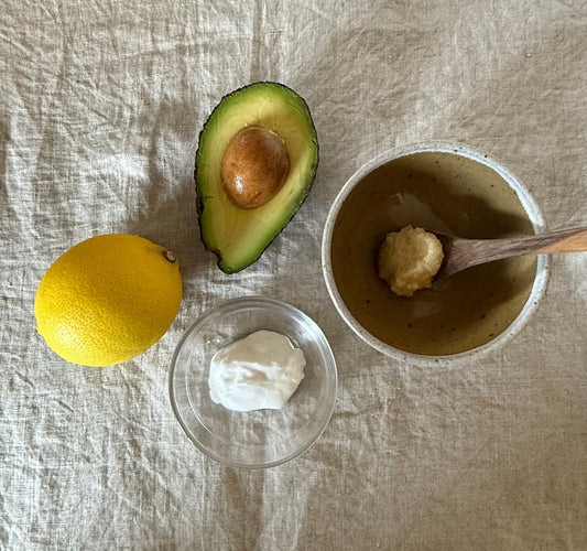 Avocado, yogurt & honey face mask recipe