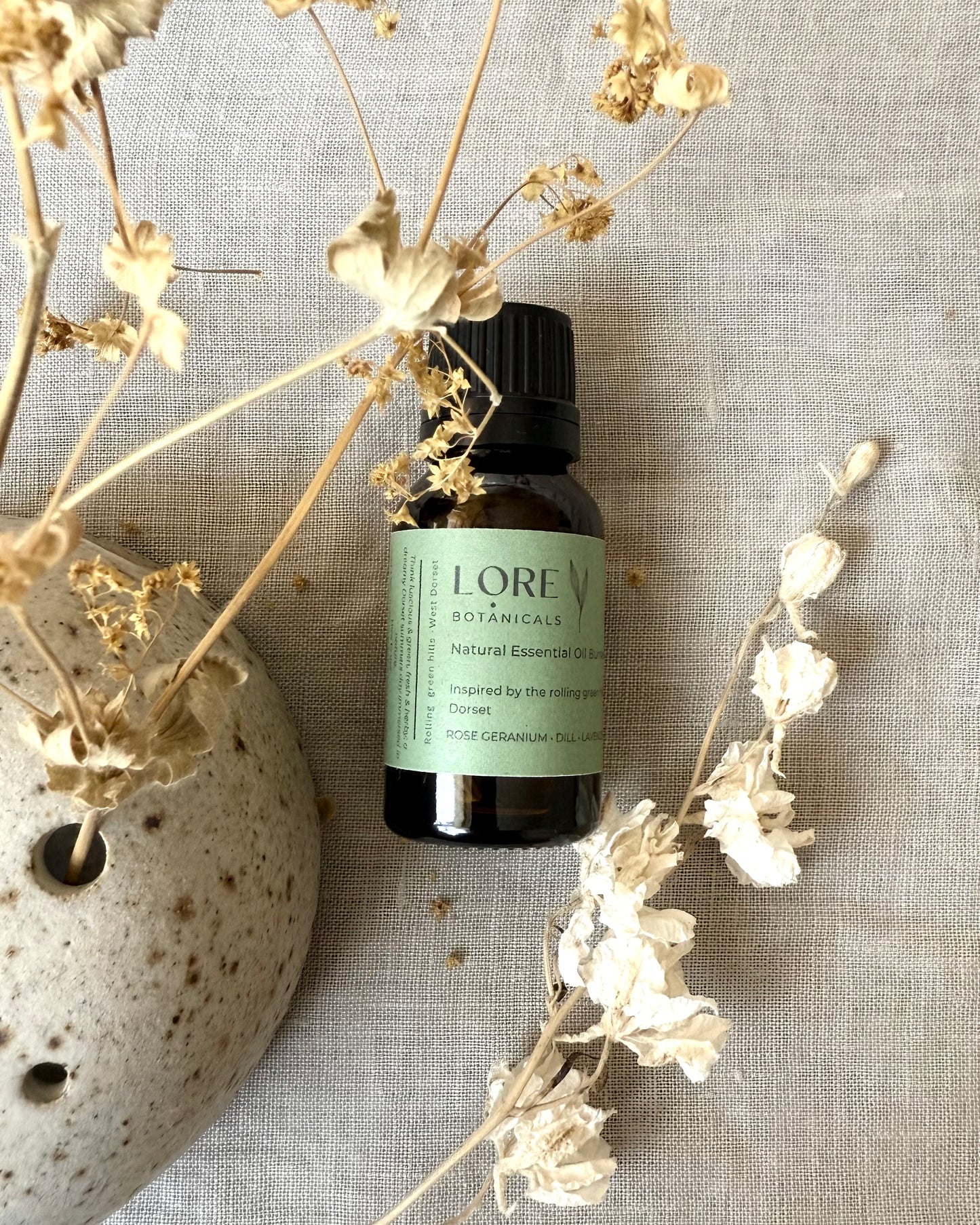 Dorset - Rolling Green Hills Essential Oil Diffuser Blend 15ml - Floral - Herbaceous- Fresh