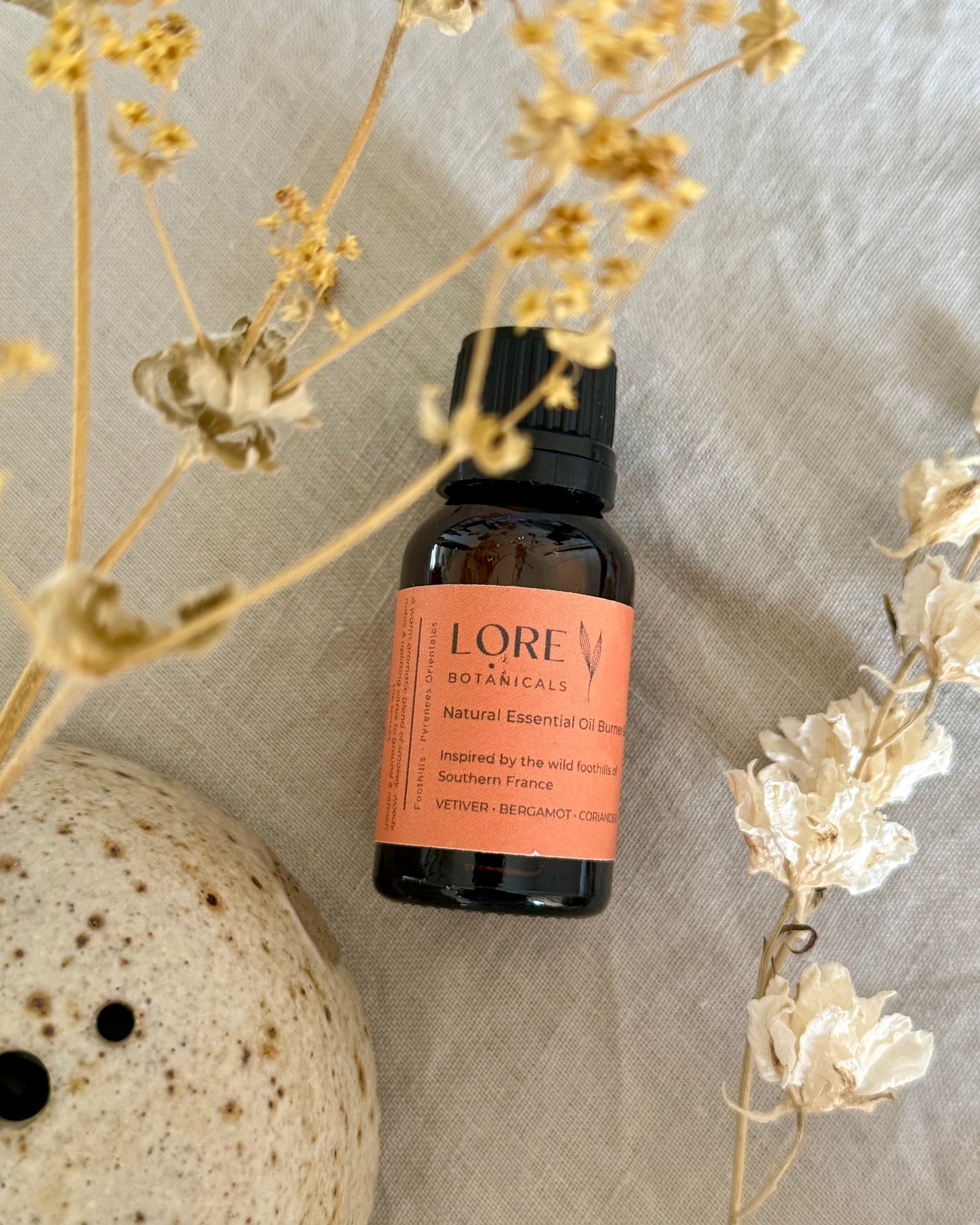Inspired by the wild foothills of southern Europe, this essential oil blend has been lovingly formulated to transport the senses to the Pyrenees Orientales in France with its abundant & untamed flora & fauna.
Think wild & winding overgrown paths through the resinous aromatic foothills of southern France.
Main scent profile: Vetiver / Bergamot / Coriander Woody - Smokey - Aromatic