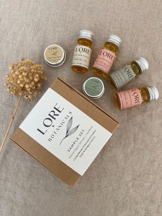 Pick and mix sample 'minis' gift set.
Choose 4 out of 7 of our nourishing skincare minis for this gorgeous set, which makes the perfect travel companion, gift or to sample some of our product range.