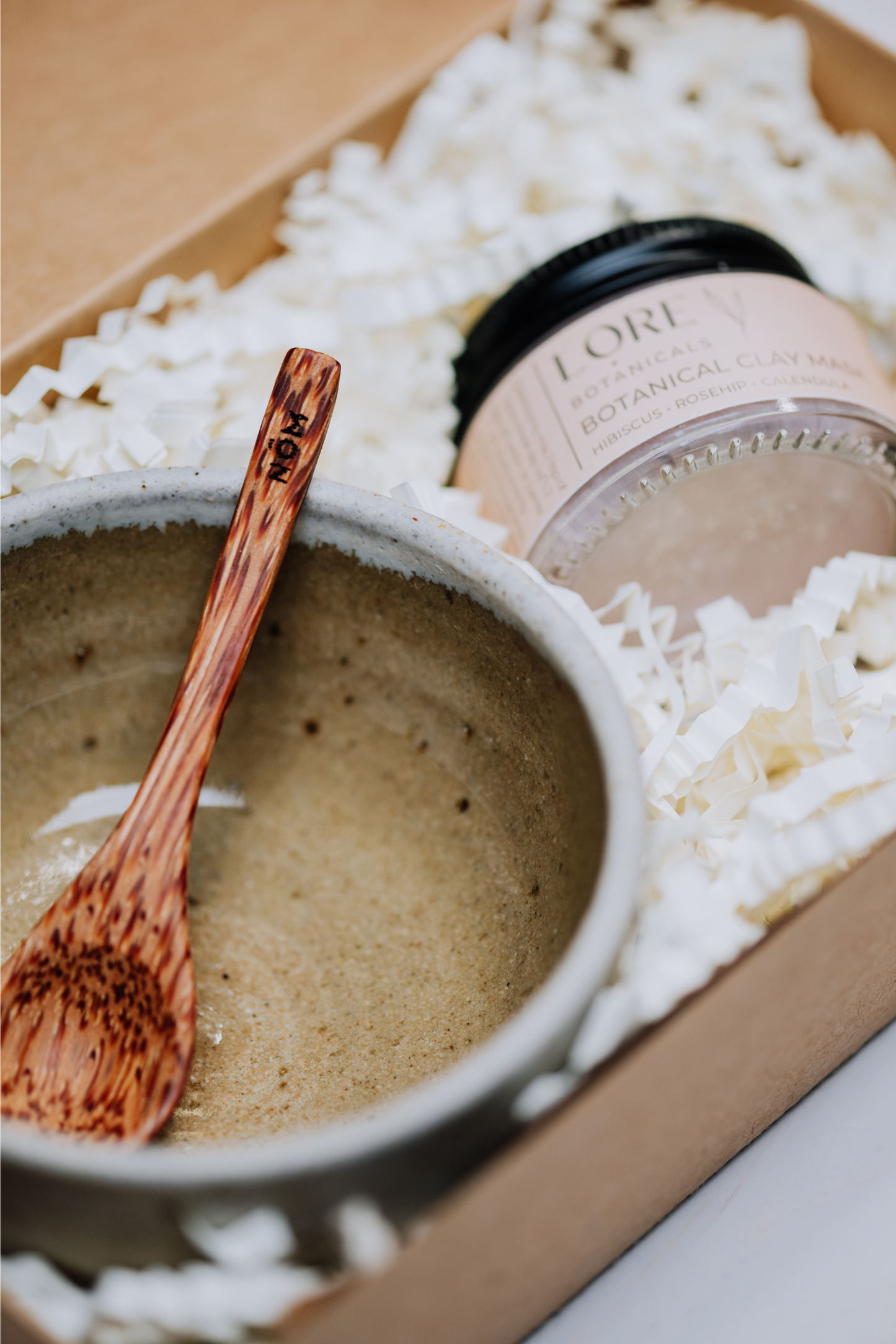 Botanical clay mask gift box - with ceramic bowl & mini coconut spoon