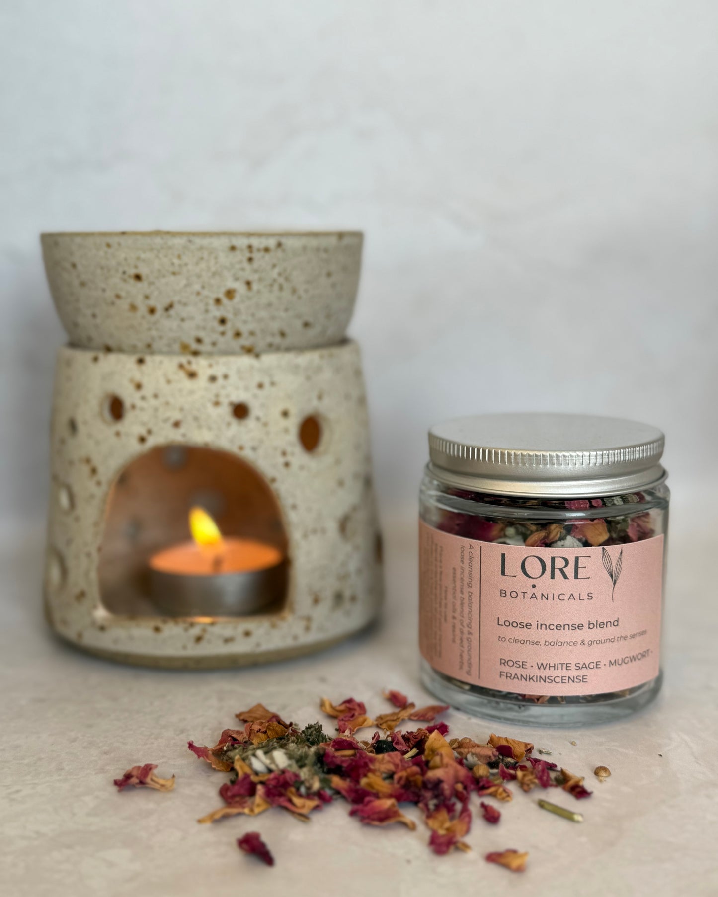 A cleansing, balancing & grounding loose incense blend of dried herbs, essential oils & resins.
