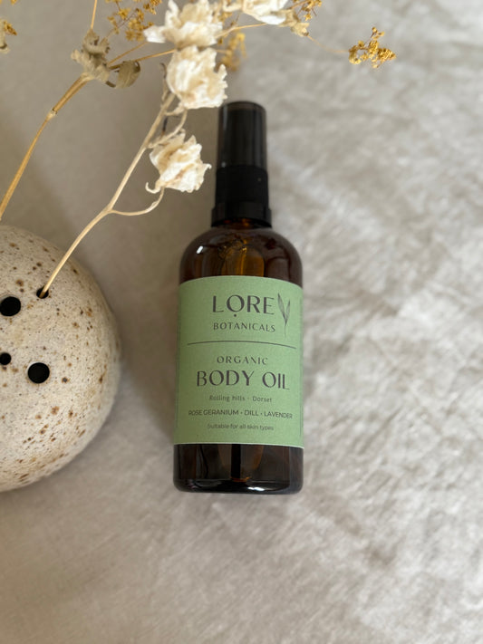 Inspired by the green rolling hills of Dorset, this blend has been lovingly formulated to transport the senses and nourish the body using only the finest organic ingredients.

This perfectly balanced herby, green floral blend of 14 oils, including Rosehip, Apricot and Camelina, provide a light, quick to absorb body oil, that will leave your skin silky smooth and moisturised.