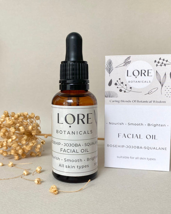 Rosehip Jojoba & squalane natural organic facial oil. Natural skincare made in Dorset UK. Natural beauty products. Facil oil glass bottle with pipette